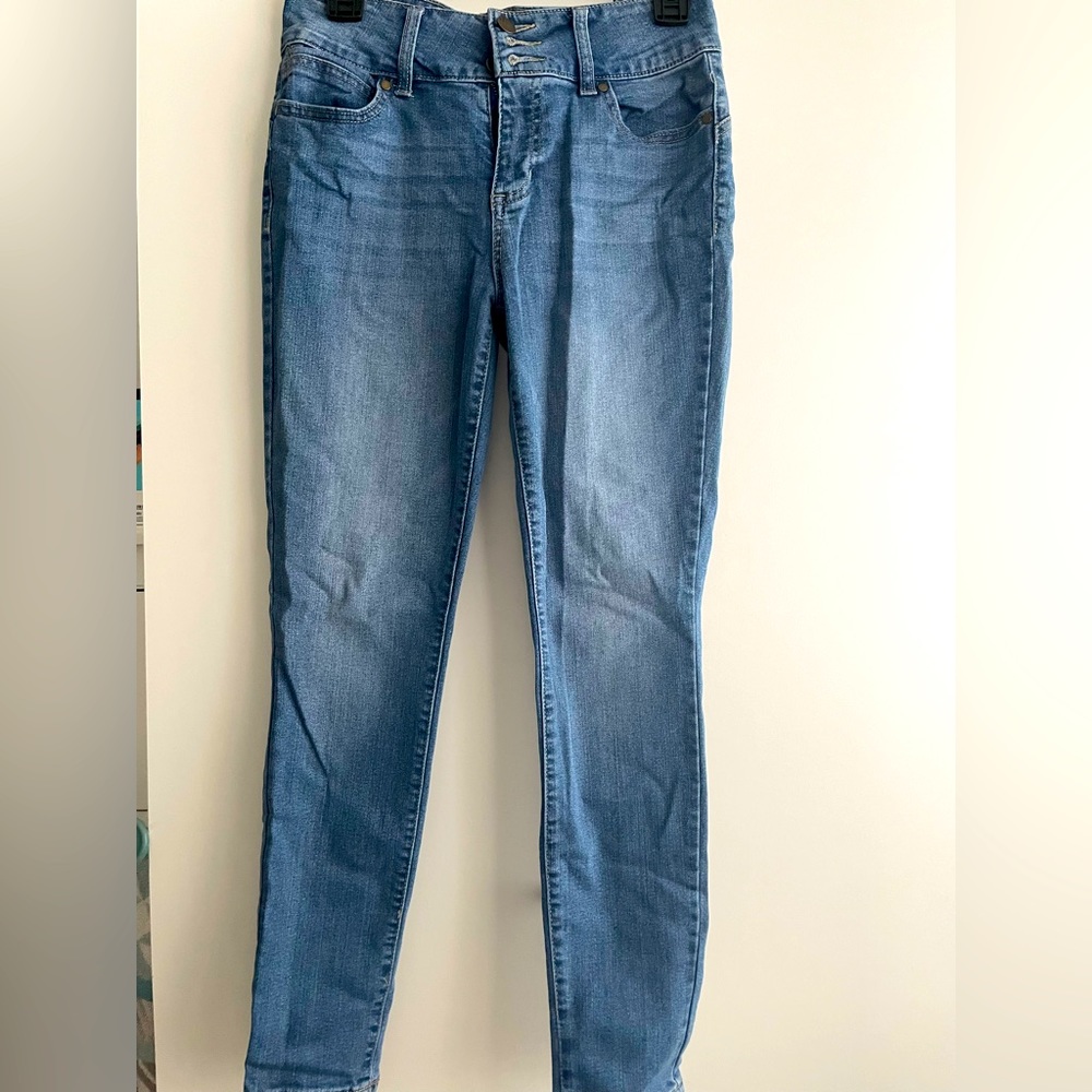D. jean Great condition
